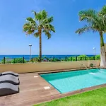 ヴィラ Cristianos